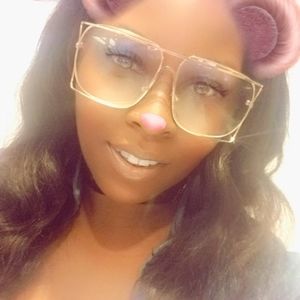 Meet your Posher, Anirat brownie